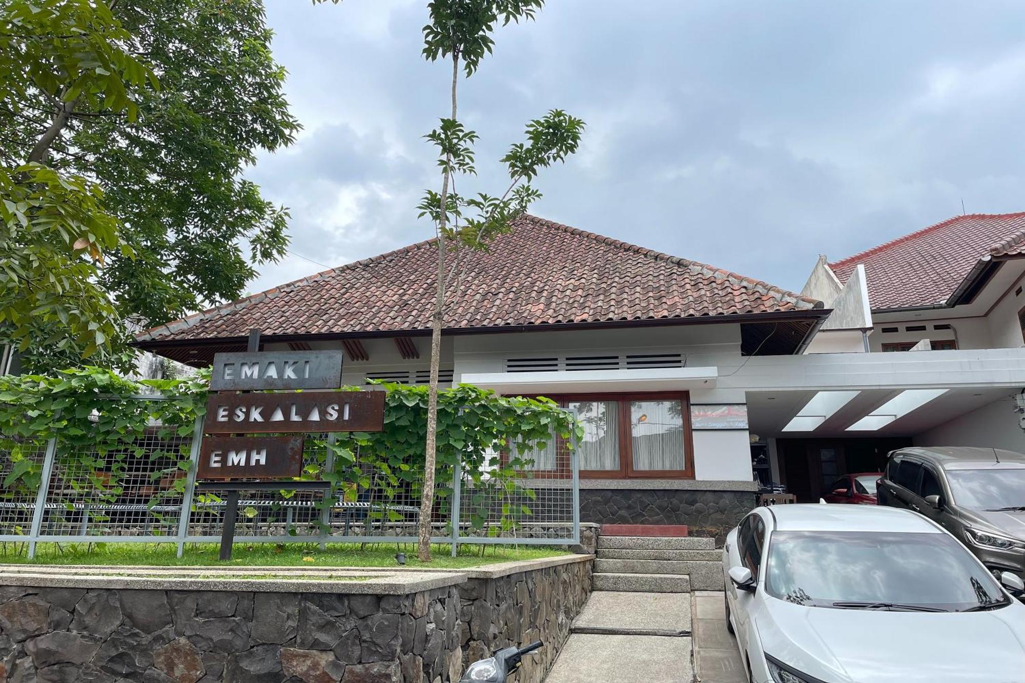 Emaki Bumi Singgah Hotel Bandung Bagian luar foto