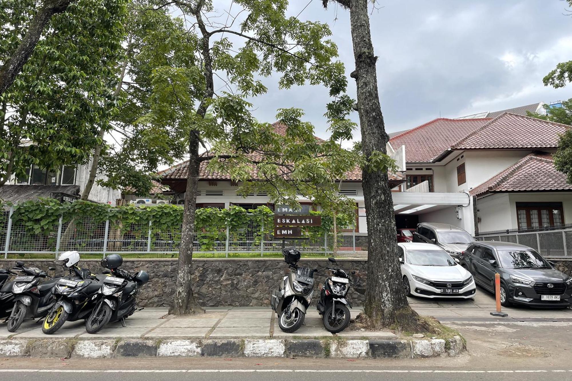 Emaki Bumi Singgah Hotel Bandung Bagian luar foto